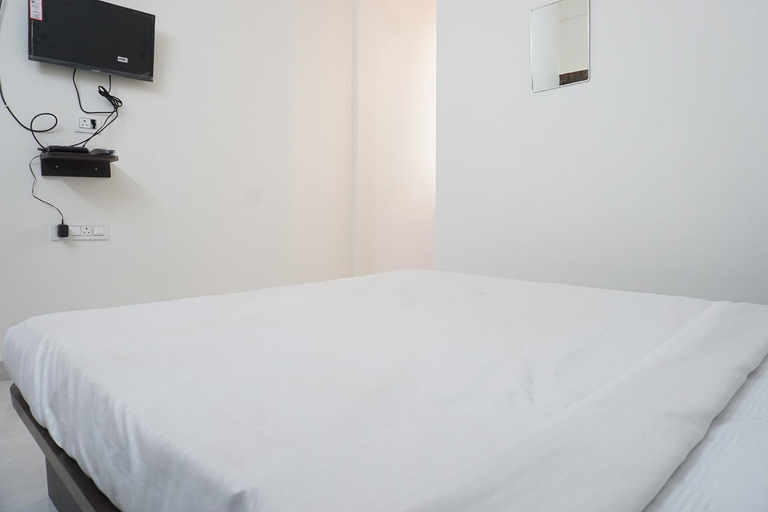 Bedroom 3, Via Gargi Galuxe, Pune