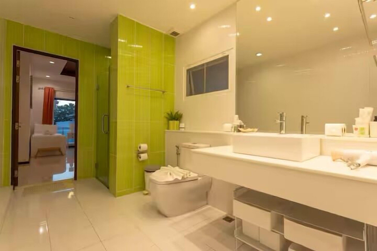 Bathroom, UltimateTropicalGetawayPrivatePoolV153, Phuket Island
