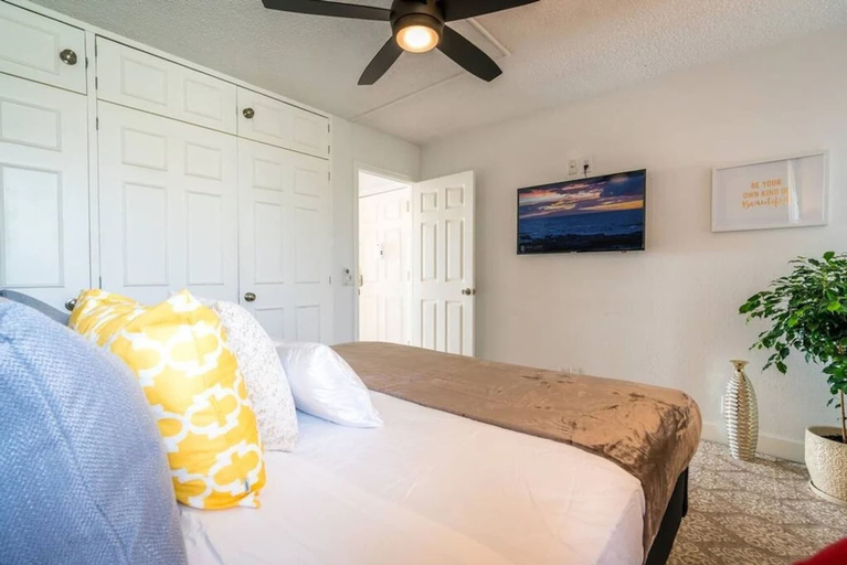 Room 1, The Ocean View Residence, Maui