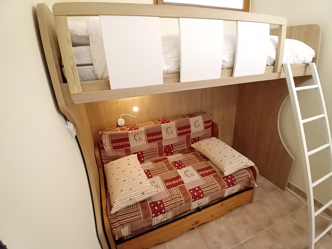 2, Apartment in Val Cenis near River, Savoie
