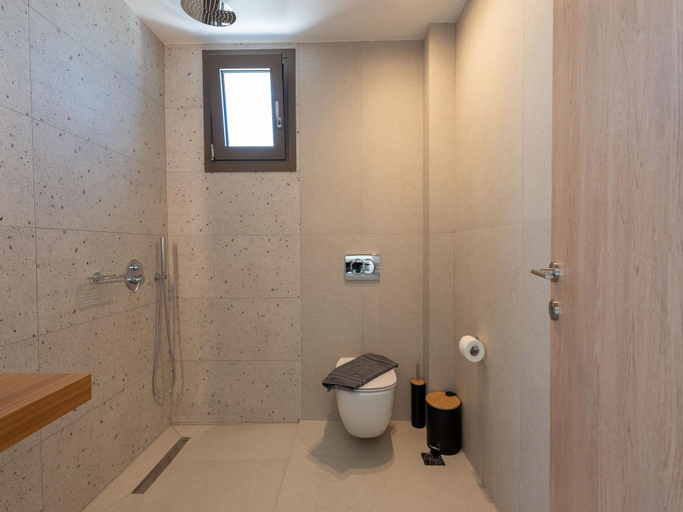 Others 4, Maroulas Villas, Crete