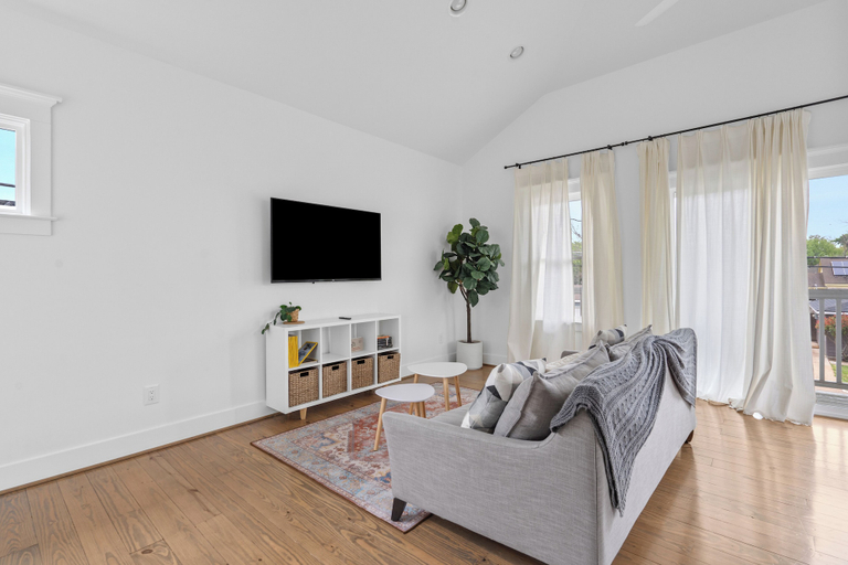Living area 2, Solace One | Houston, Houston