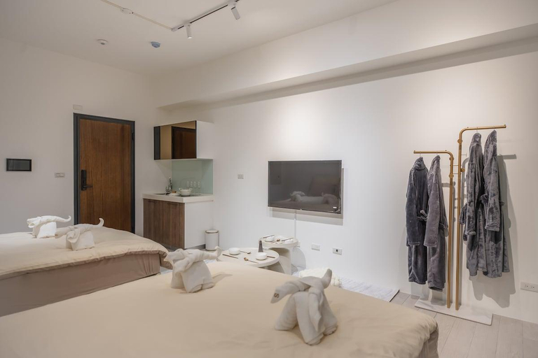 Bedroom 1, Wanderspace Private Hot Spring House [Liujing] , Yilan