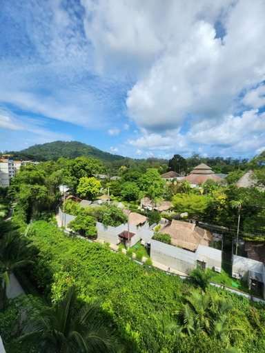 5, Naiyang Beach Houses, Phuket Island