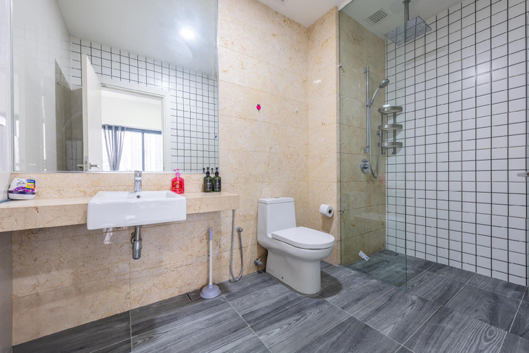 Bathroom 4, M City Duplex with KLCC Lake View, infinity pool, Gombak