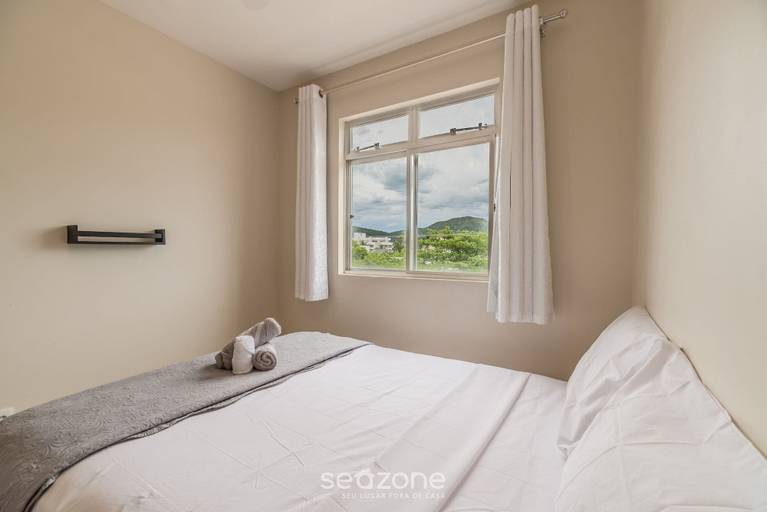 Room, Apartment w/ Barbecue 450m From the Beach Rci0201, Florianopolis