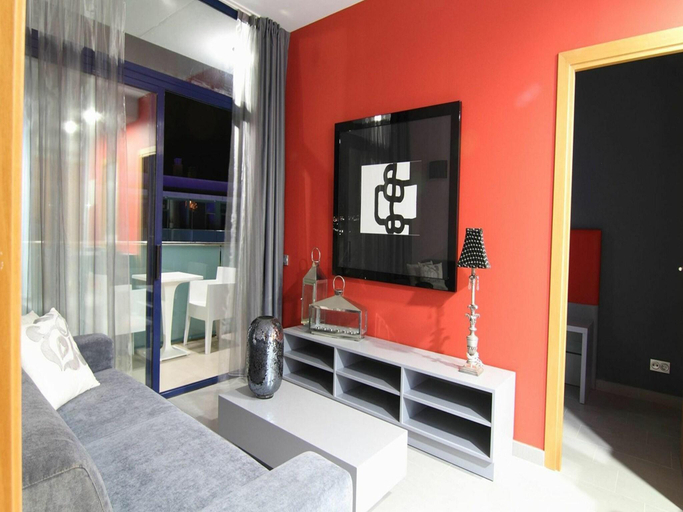 Bedroom 3, Costa Apartment, Tarragona