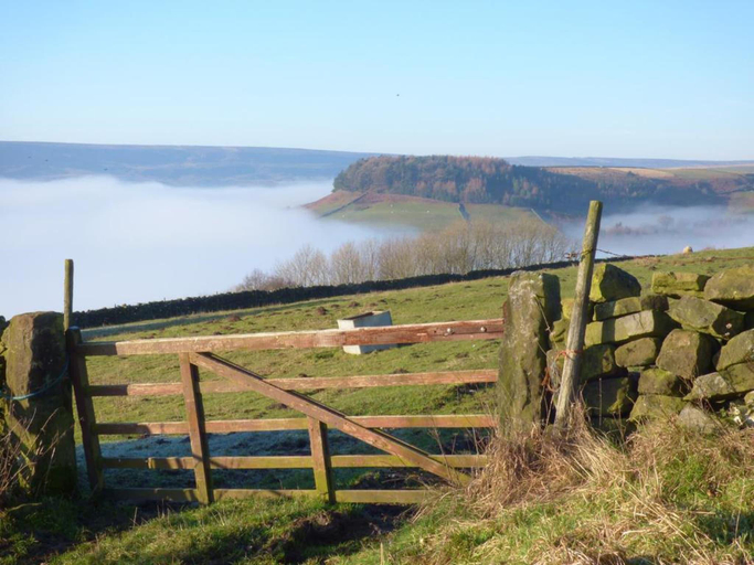 5, Lodge in Thirsk with Spa Countryside Views, North Yorkshire