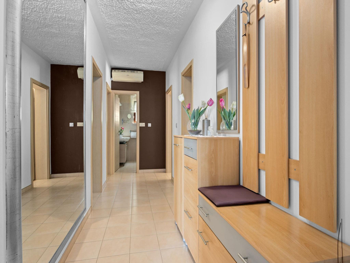 4, Apartment in Supetarska Draga near Sandy Beach, Lopar/Supetarska Draga