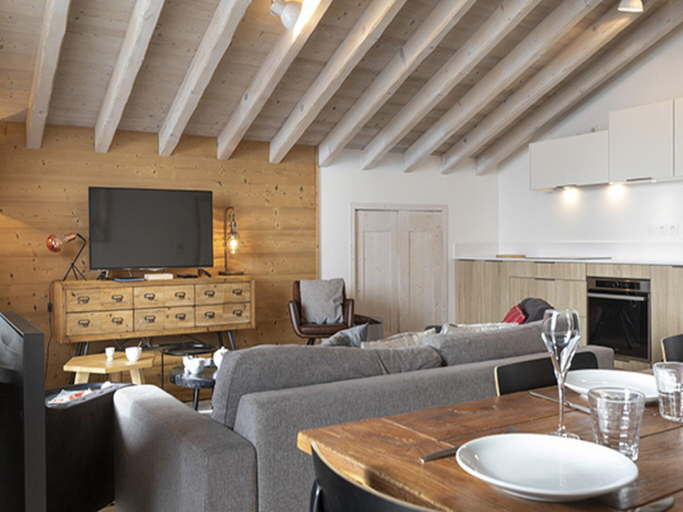 5, Apartment in La Rosiere With Ski Access, Savoie