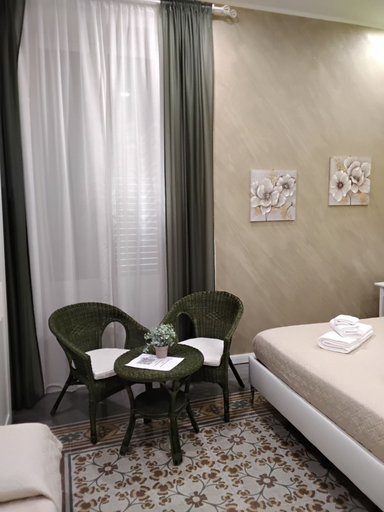 Room 2, Anninedda rooms, Palermo