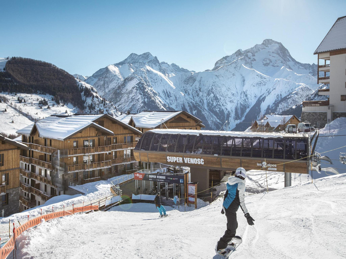 2, Studio in Les Deux Alpes With Mountain Views, Isère