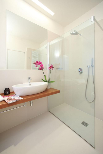 Bathroom 3, Al Castello Luxury B&B, Reggio Di Calabria