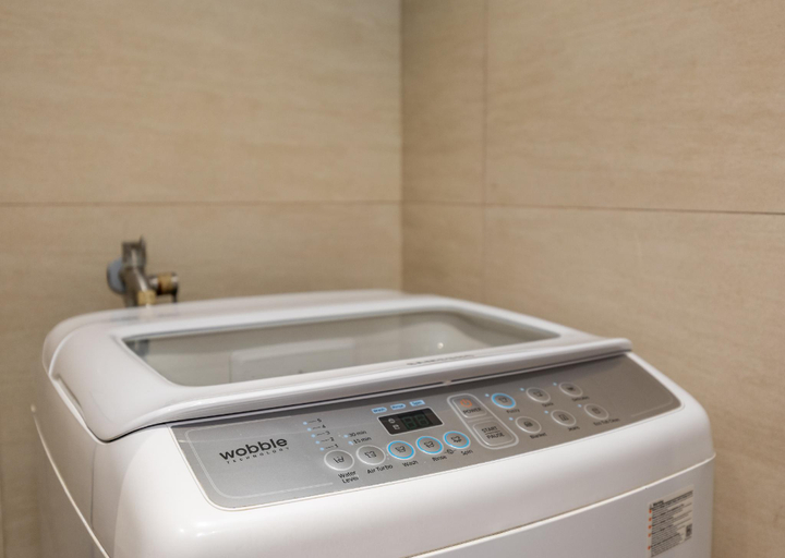 Bathroom 4, Stylish Studio at Tambuli Residences Ocean View 8th Floor Tower C by Dominik, Lapu-Lapu City