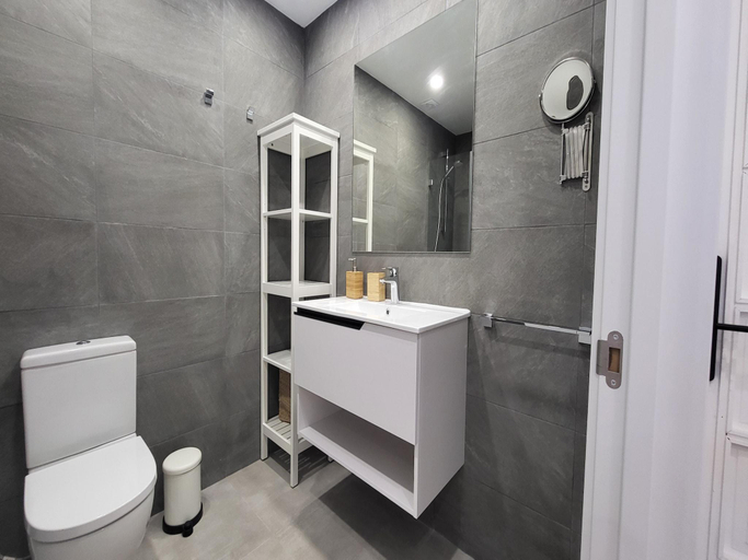 Bathroom 3, Apartment Las Canteras with Ocean Views, Las Palmas