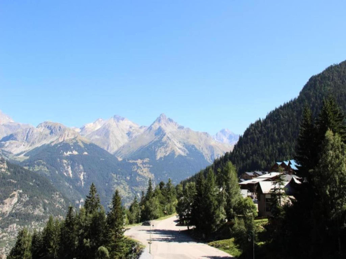 5, Apartment in Modane with Ski Slope Access, Savoie