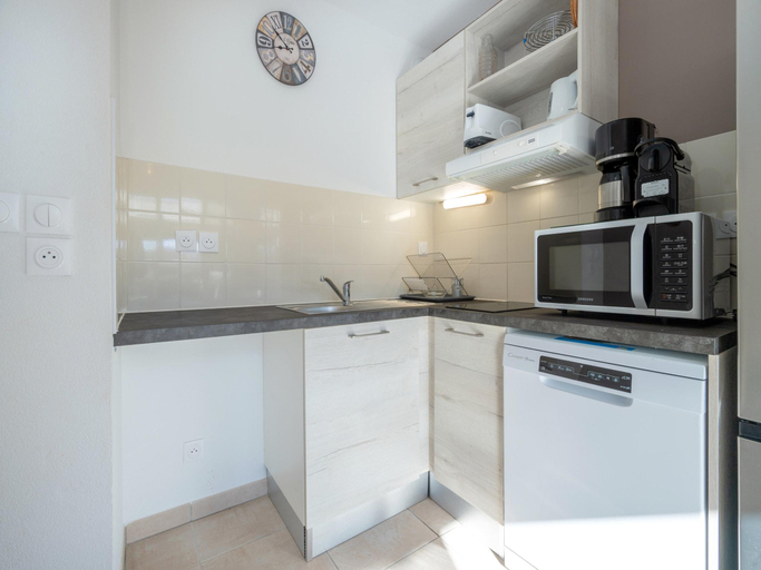 3, Peaceful Villa in Serignan, Hérault