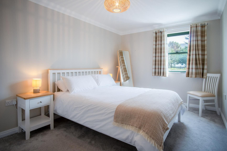 Floor plan 2, 3 St Bride's Bay View - 3 Bedroom - Broad Haven, Pembrokeshire