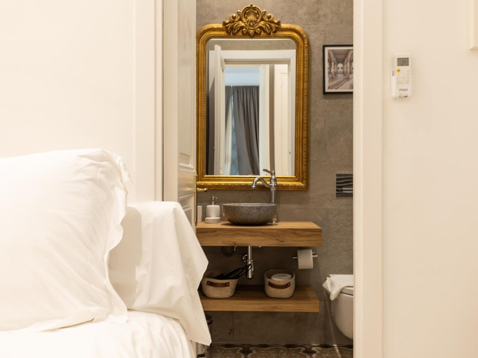 Room 5, Apartamento Grande de dos Habitaciones, Barcelona