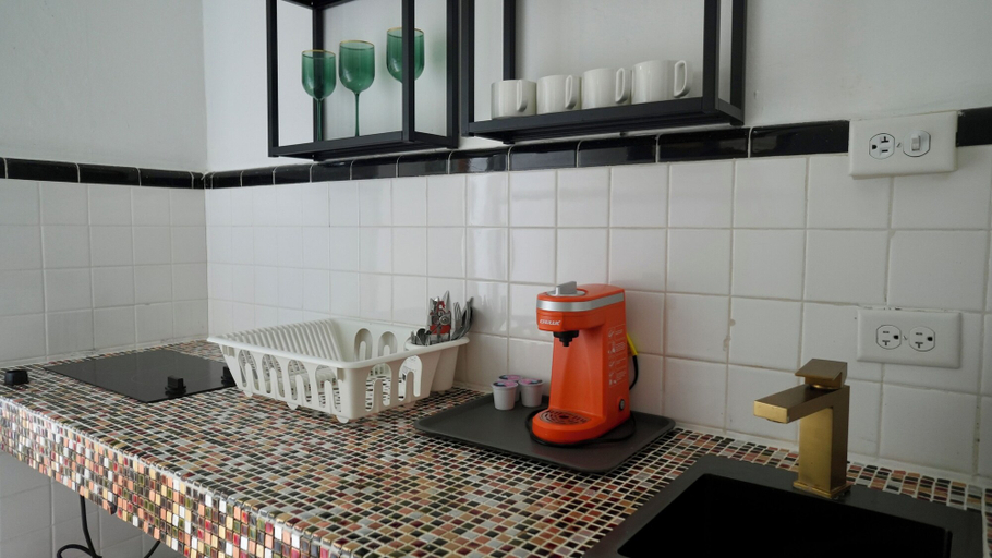 Private kitchen 5, 1818 Apartments in Calle Loíza