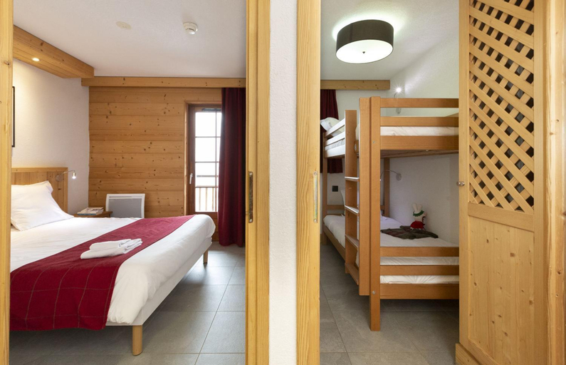 Bedroom 3, Residence Prestige Odalys Les Fermes de Chatel, Haute-Savoie