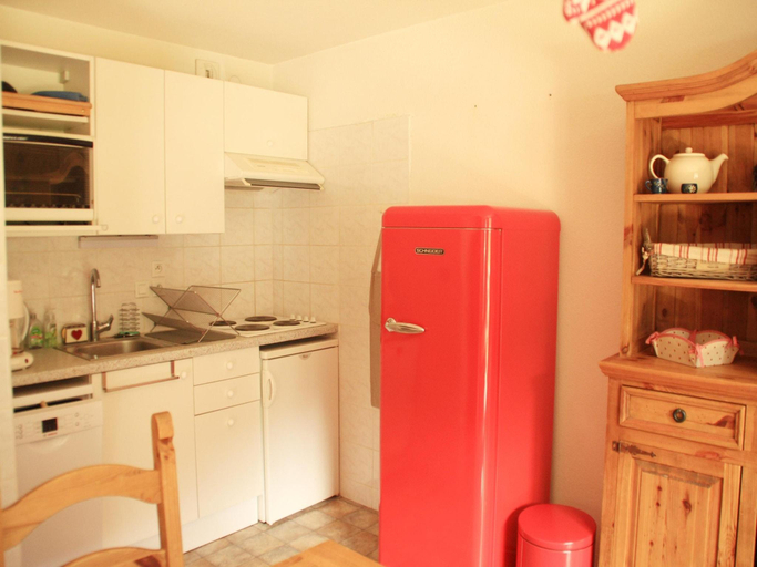 Others 4, Apartment near Portes du Soleil ski area, Haute-Savoie