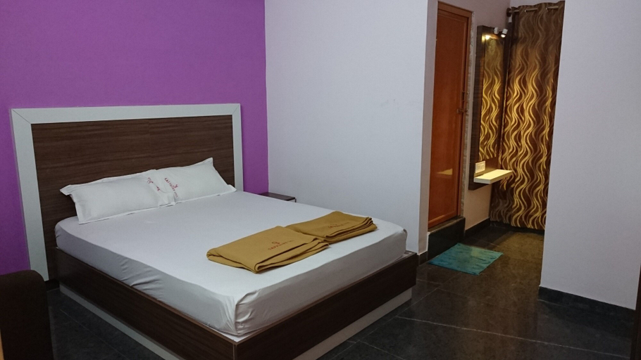 Room 4, Sapphire inn, Bangalore