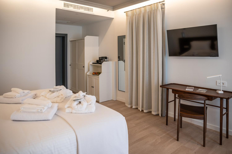 Bedroom 4, Liberty Suites Spetses, Attica