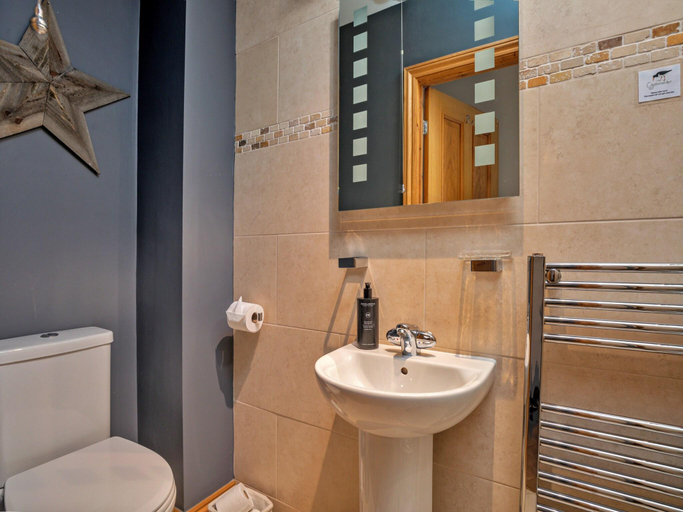 5, Apartment in Whitby near Whalebone Arch, North Yorkshire