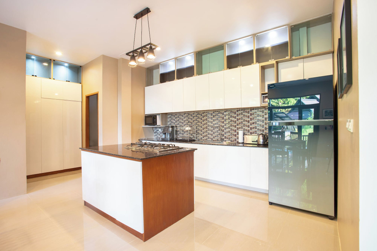 Private kitchen 2, Emerald Hill Villas, Phuket Island