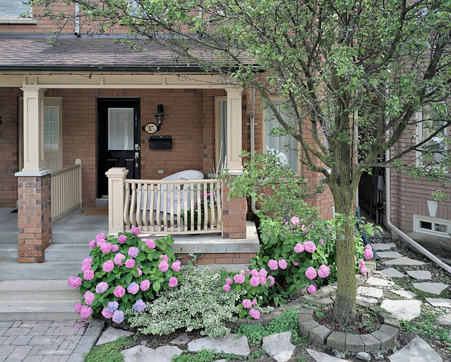 Exterior & Views, Welcome Home Acores Bed & Breakfast, Toronto