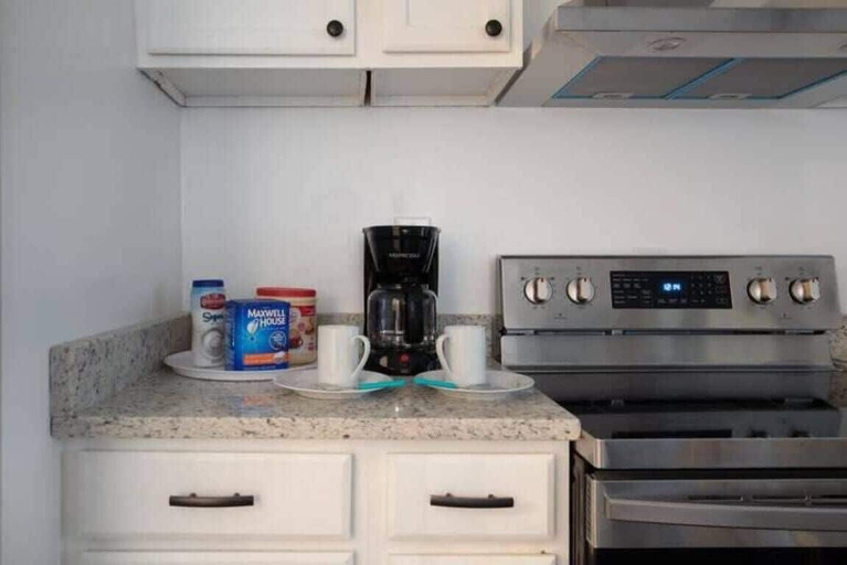 Private kitchen 3, Division Ave East Lake Update, Jefferson