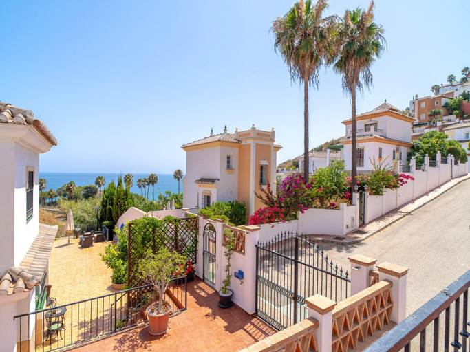 Others 5, Villa in Tamango Hill near Playa Guilche, Málaga