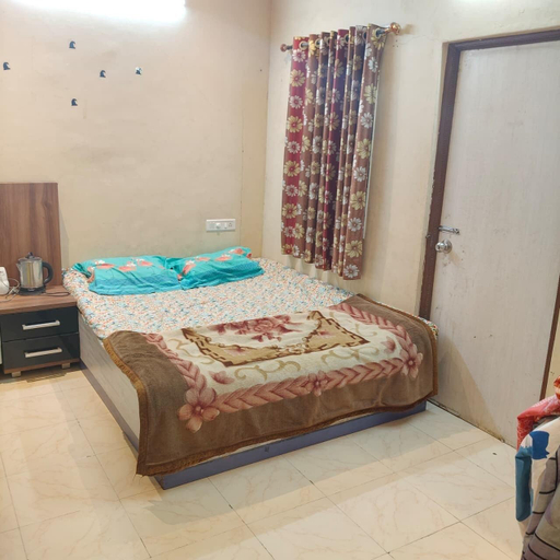 Room 3, Bungalow 2bhk, Pune