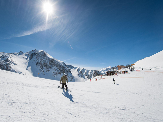 3, Apartment in Valfrejus near Gondola, Savoie