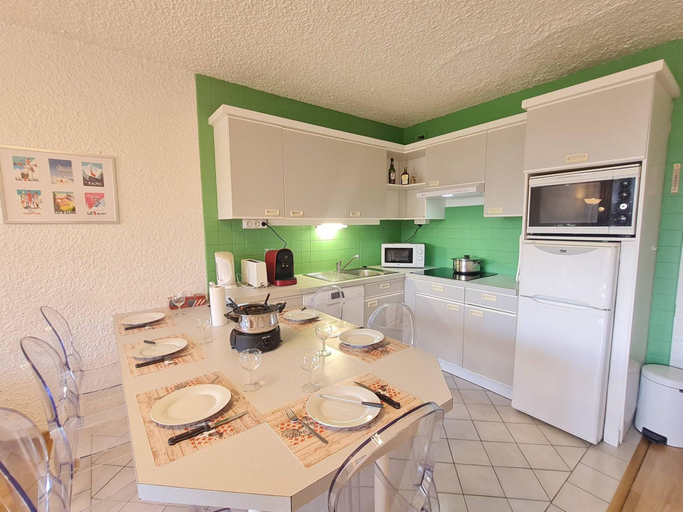 4, Apartment with Full Amenities, Isère