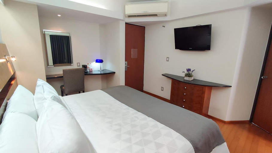 Bedroom 2, Hotel Roosevelt, Mexico City