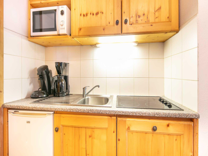 3, Apartment in Saint-Sorlin with Mountain Views, Savoie