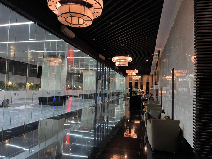 Food & Drinks 5, Destina @Air Residences, Makati, Metro Manila, WiFi & Netflix, Makati City