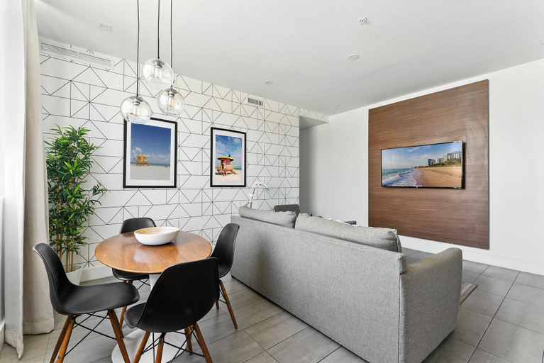 Room 1, South Beach 2BR Paradise, Miami-Dade
