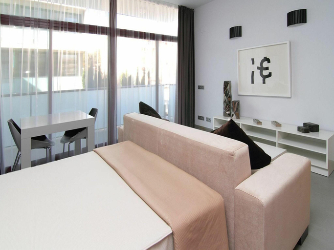 Bedroom 4, Costa Apartment, Tarragona