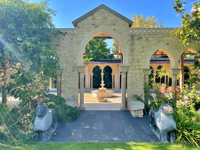 2, Cottage in Cotswolds with Private Pool Access, Oxfordshire