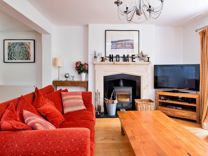 5, Lodge by River Wye with Private River Access, Gloucestershire