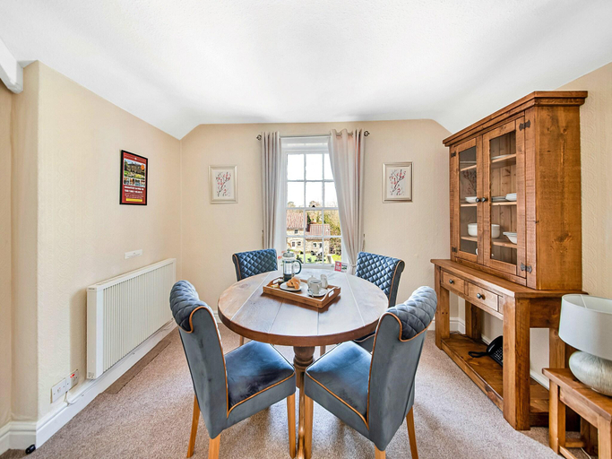 4, Cottage in Thirsk with Scenic Trails Spa, North Yorkshire