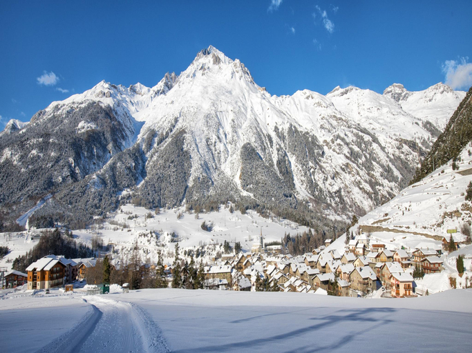 2, Apartment with balcony in Val Cenis, Savoie