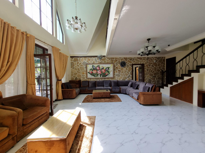 Bedroom, Villa Kota Bunga - Cipanas 2BR 1 Mezzanine, Bogor