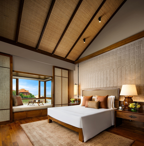 Room 2, Taj Ganga Kutir Resort & Spa, Raichak, South 24 Parganas