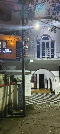 Others 3, Fort Kochi Villas, Ernakulam