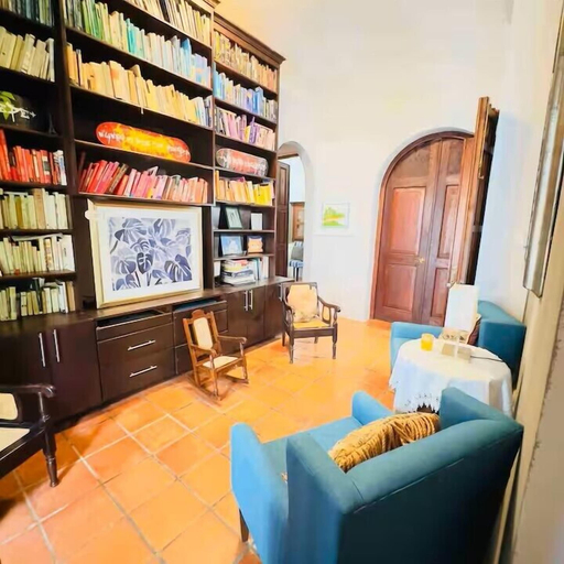 Library 2, Casa Sol & Luna