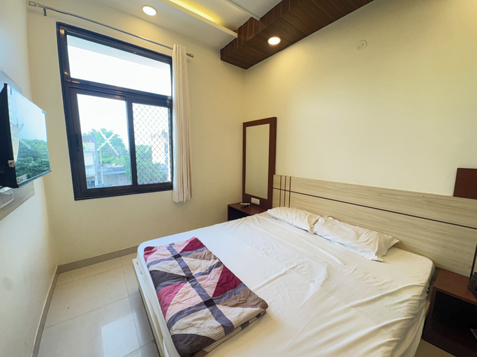 Room 2, Hotel Shree Shyam alok Khatoo, Sikar